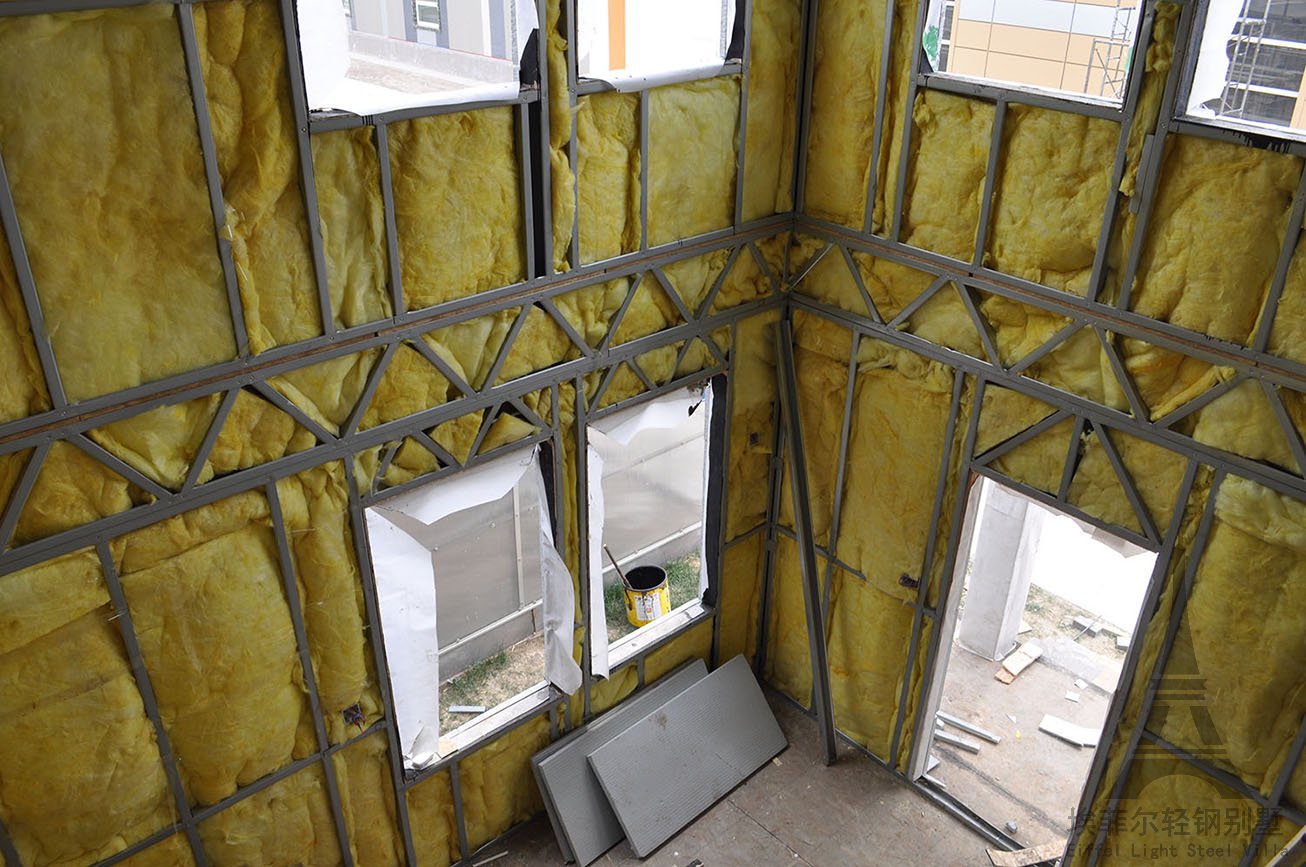 北京納帕溪谷輕鋼結(jié)構(gòu)別墅房屋建造14