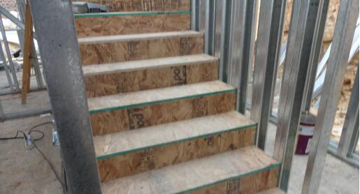 樓梯結構板安裝完成圖